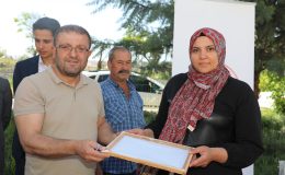 Üreticilere İpek Böceği Larvası Dağıtıldı