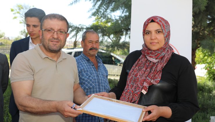Üreticilere İpek Böceği Larvası Dağıtıldı