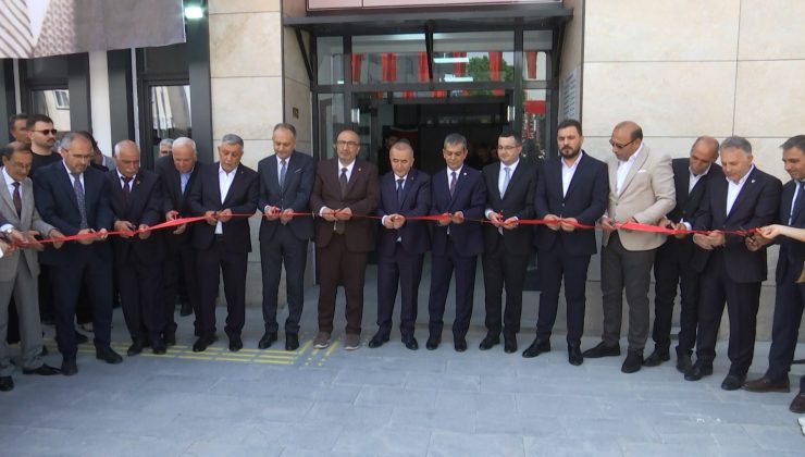Karakoçan ve Kovancılar’da Aile Sağlığı Merkezi ve 112 Birimi Açıldı