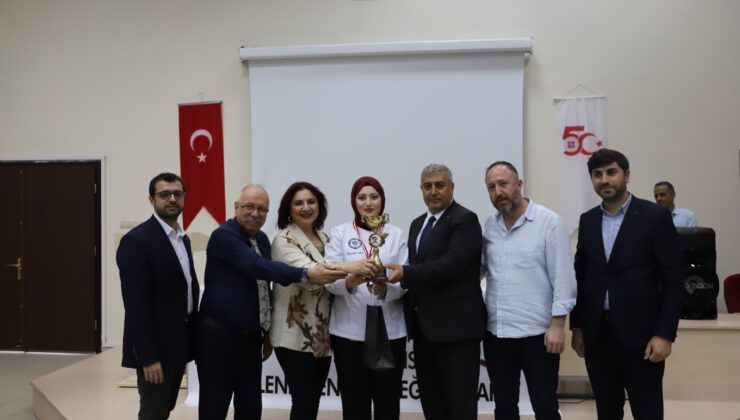 FIRAT ÜNİVERSİTESİNDE “GELENEKTEN GELECEĞE TATLAR” VE “ELAZIĞ ŞEFİNİ SEÇİYOR” YEMEK YARIŞMALARININ ÖDÜL TÖRENİ YAPILDI