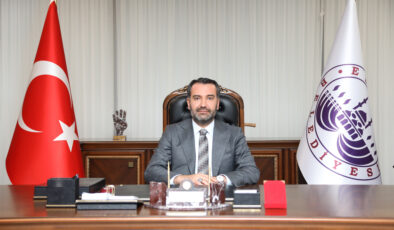 BAŞKAN ŞERİFOĞULLARI’NDAN 1 MAYIS EMEK VE DAYANIŞMA GÜNÜ KUTLAMA MESAJI