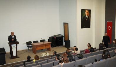 Munzur Üniversitesi’nde Genç İletişimciler Medya Profesyonelleriyle Buluştu