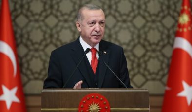 Cumhurbaşkanı Erdoğan, deprem bölgesinde teslim edilen konut sayısının 250 bine ulaştığını söyledi