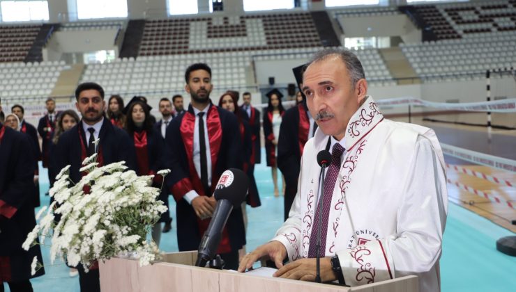 Veteriner, Tıp ve Sağlık Bilimleri Fakülteleri Düzenledikleri Törenlerle 720 Öğrencisini Hayata Uğurladı