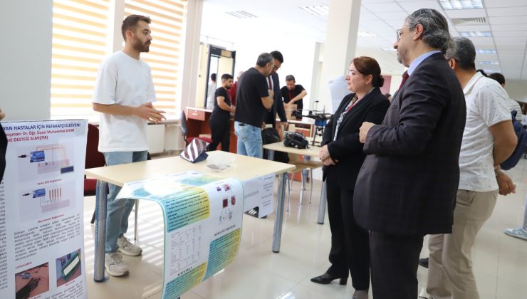 FÜ MÜHENDİSLİK FAKÜLTESİNDE BİTİRME PROJE YARIŞMASI DÜZENLENDİ