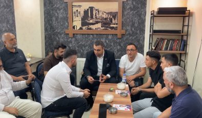 Saadet Partisi İl Teşkilatı Nailbey Mahallesi’nde vatandaşları dinledi