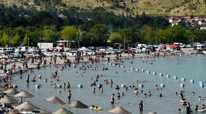 Doğu’nun İncisi Hazar Gölü, Ziyaretçi Akınına Uğruyor