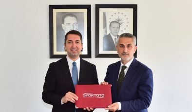ELAZIĞ’A SEKİZ YENİ FUTBOL SAHASI KAZANDIRILIYOR