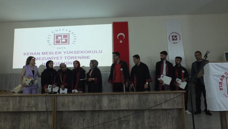 50. YILDA BİNLERCE MEZUN 50. Yılını Kutlayan Fırat Üniversitesi Mezunlarını Uğurluyor