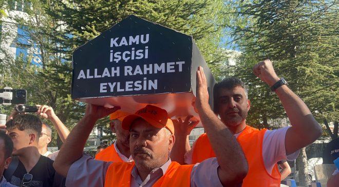 Sendikalardan Türkiye Genelinde Eylem: Elazığ’da AK Parti İl Binasına “Tabutlu” Yürüyüş