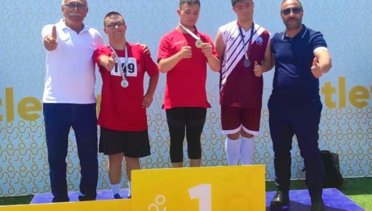 Elazığlı Özel Sporcu Ömer Aydemir’den Türkiye Üçüncülüğü