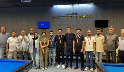 ELAZIĞLI SPORCUDAN BİLARDO TURNUVASINDA GURURLANDIRAN BAŞARI