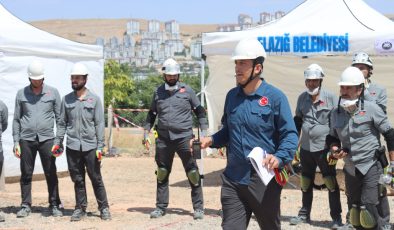 ELBAK, EĞİTİMLERİN ARDINDAN AKREDİTASYON SINAVINA KATILDI