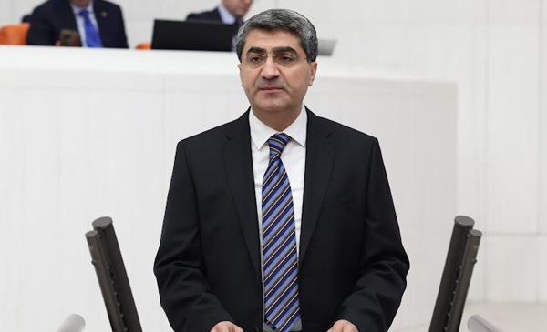 DEVA Partisi’nden “sahte akademik unvan” iddialarına ilişkin soru önergesi