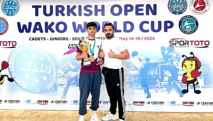 Elazığlı Sporcular Avrupa Kick Boks Şampiyonası’nda Türkiye’yi Temsil Edecek