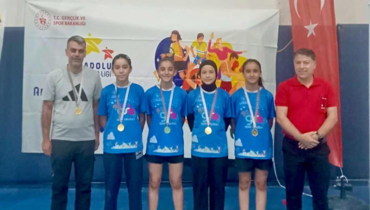 ELAZIĞ BADMİNTON TAKIMI BÜYÜK BAŞARIYA İMZA ATTI