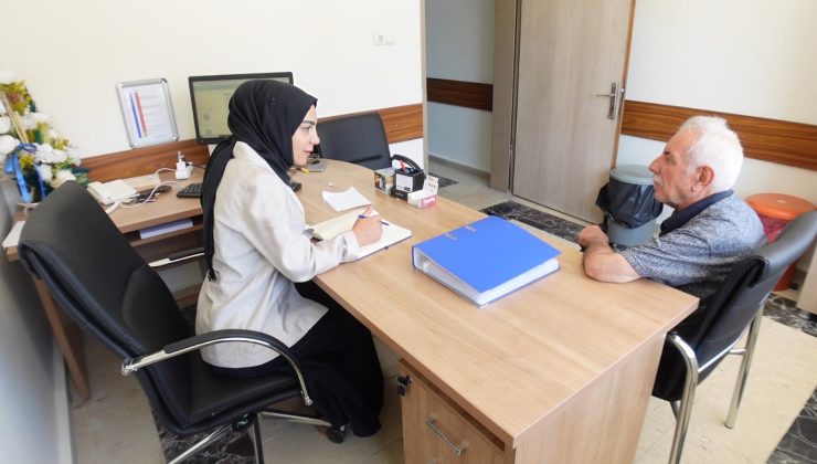 Dr. Öğretim Üyesi Kevser Tuncer, yeni açılan sigara bıraktırma polikliniği hakkında bilgiler verdi.