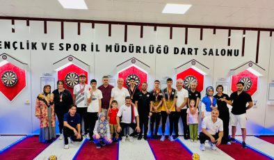 Elazığ’da 30 Ağustos Zafer Bayramı 3 Bant Bilardo Turnuvası ise 35 sporcunun mücadelesine sahne oldu.