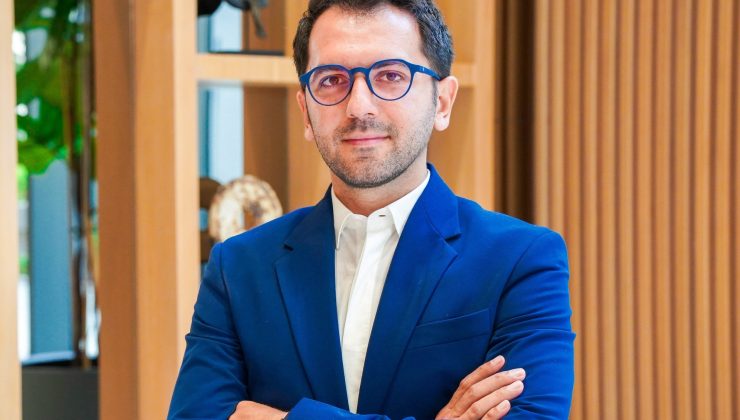 Türkiye’deki yöneticiler fotoğraflı  öz geçmiş tercih ediyor
