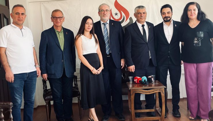 ”Gizli saklı kararların  alındığı bir komisyon marifeti ile Türkiye’yi bölmeye, yönelik bir takım işlerin içine girdiler”