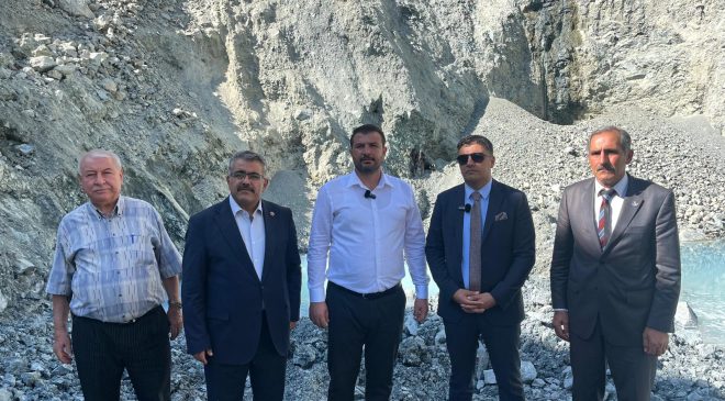 Eti Krom Aş. İle Alacakaya Belediyesi karşıkarşıya. Başkan Altınışık:” Geçen yıl işçilerimize verdiğimiz desteğin intikamını almak istiyorlar”