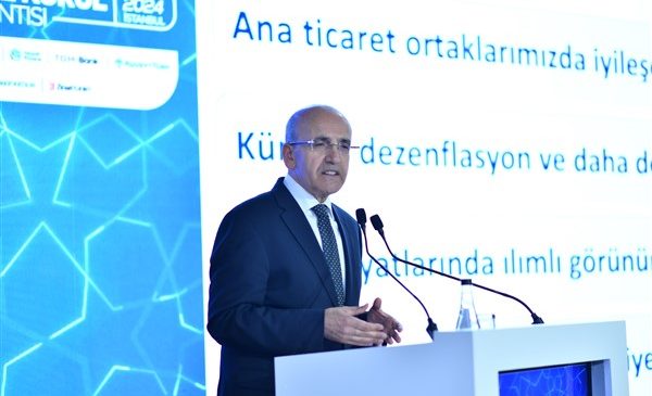 Şimşek: Türkiye ekonomisine duyulan güven memnuniyetle gözlemliyoruz