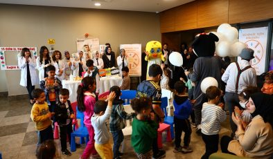 Fethi Sekin Şehir Hastanesi’nde ‘Dünya El Yıkama Günü’ Etkinliği Düzenlendi