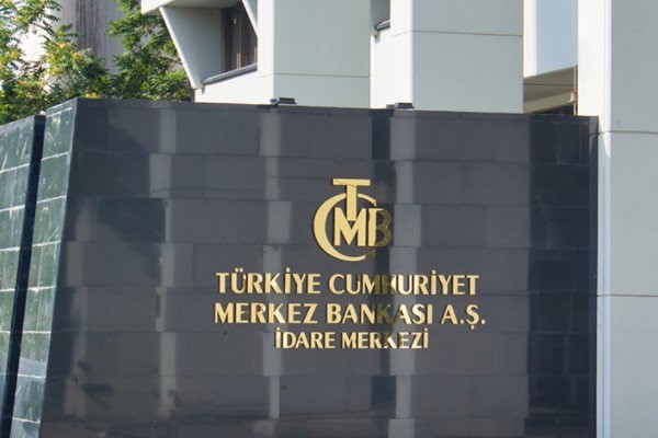 Özel sektörün yurt dışı kredi borcu 202,5 milyar dolara yükseldi