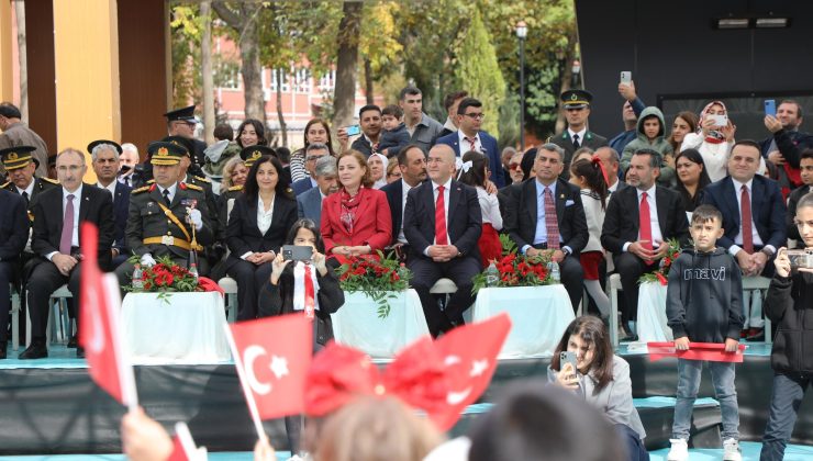 Cumhuriyet’in 102. yılı Elâzığ’da Coşkuyla kutlandı.