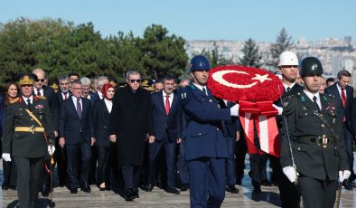 Cumhurbaşkanı Erdoğan, Cumhuriyet Bayramı törenlerine katıldı