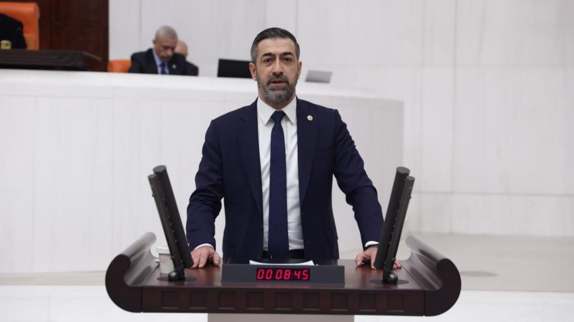 ELEKTRİK İLETİM HATLARI SORUNU MECLİS GÜNDEMİNE TAŞINDI
