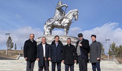 AK Parti Elazığ Milletvekili Prof. Dr. Erol Keleş, Cumhuriyet Bayramı’nı Moğolistan’da Kutladı