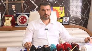 Alacakaya’da özel bir kurum adı taşıyan cadde isimleri değiştirildi
