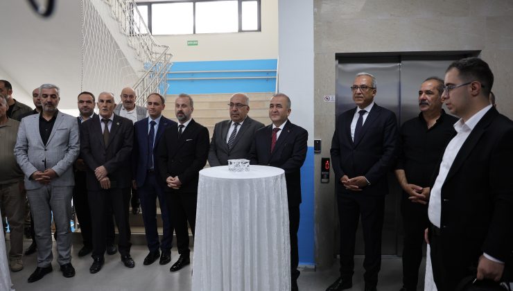 Elazığ Dumlupınar İlkokulu’nda Kütüphane Açıldı