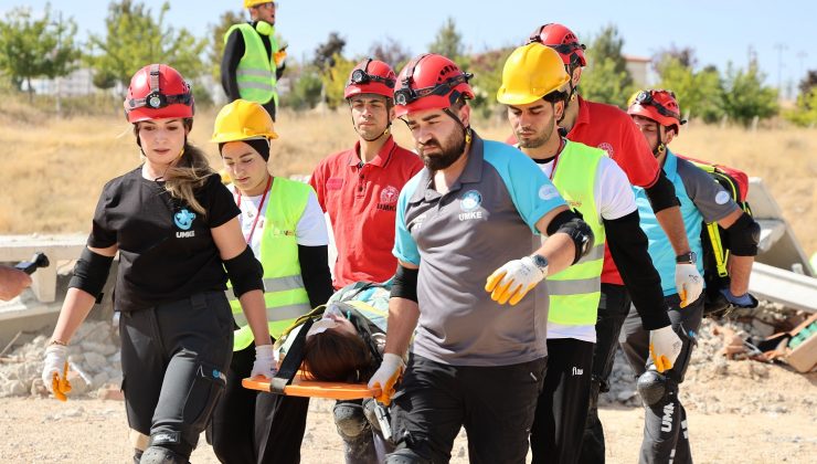 Elazığ’da geniş katılımlı bir afet tatbikatı gerçekleştirildi.