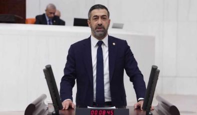 IŞIKVER, İL MERKEZİNDEKİ DEMİRYOLU GÜZERGAHININ DEĞİŞİMİ İÇİN ÖNERGE VERDİ