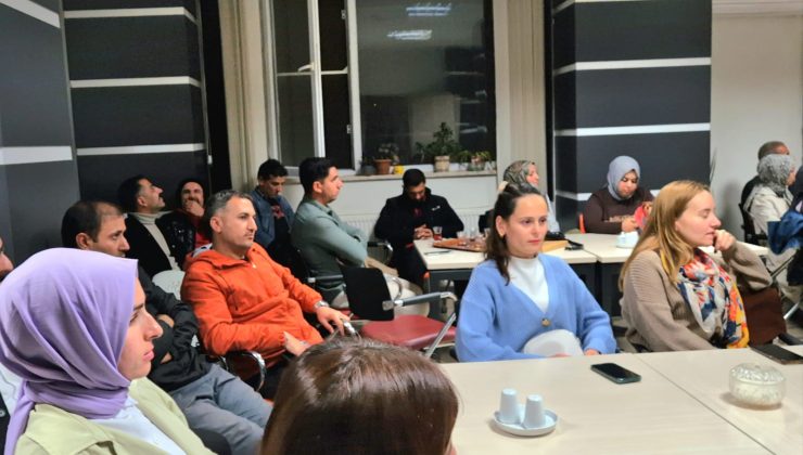 Arıcak’ta Türkü Gecesi