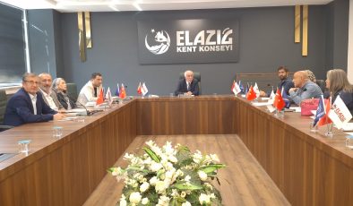 Elazığ Kent Konseyi Kasım Ayı Yürütme Kurulu Toplantısını gerçekleştirdi.