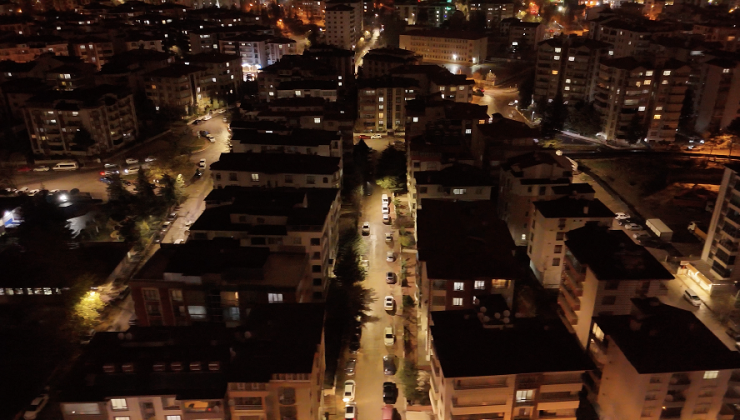 Fırat EDAŞ, Elazığ’da Sokak Aydınlatmalarını LED Teknolojisiyle Yeniliyor