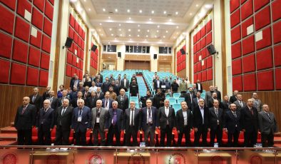 Prof. Dr. İrfan Orhan Elazığ-Malatya Üroloji Günleri” kapsamında gerçekleştirilen toplantıya ilişkin değerlendirmelerde bulundu.