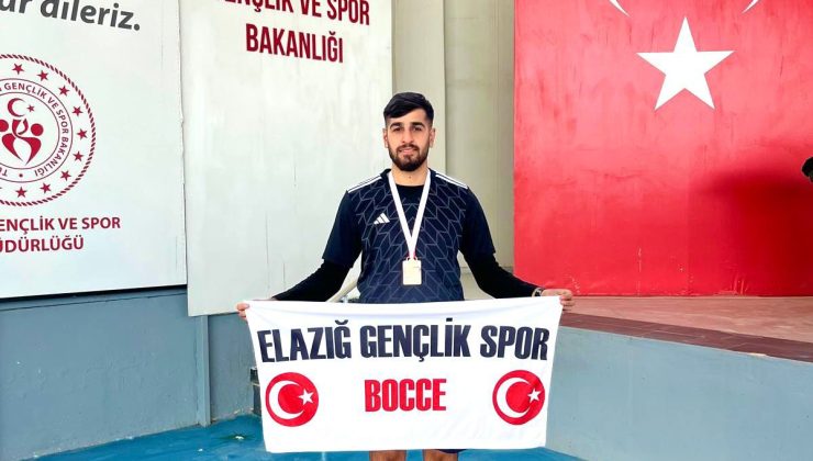  AHMET KARAKAŞ TÜRKİYE 3.’SÜ