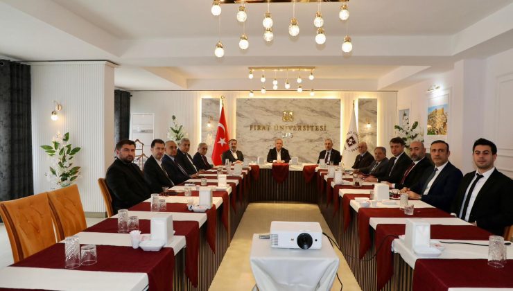 Firat Üniversitesi 2025 Yili Diş Paydaş Toplantısı Gerçekleştirildi