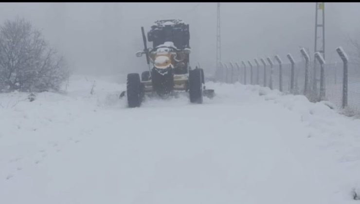 Elazığ’da 323 Köy Yolu Ulaşıma Kapandı