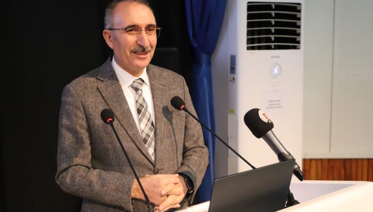 Rektör Prof. Dr. Göktaş, Profesörlerle Değerlendirme Toplantisi Yapti