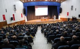 Rektör Prof. Dr. Göktaş, Profesörlerle Değerlendirme Toplantisi Yapti