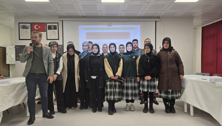 Arıcak’ta Liseler Arası Bilgi Yarışması