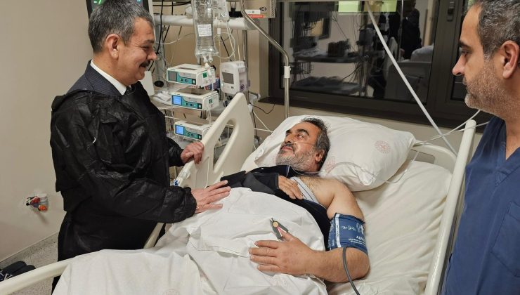 AK Parti Elazığ Milletvekili Prof. Dr. Erol Keleş’ten eski kaptan Erkan Aygün’e ziyaret