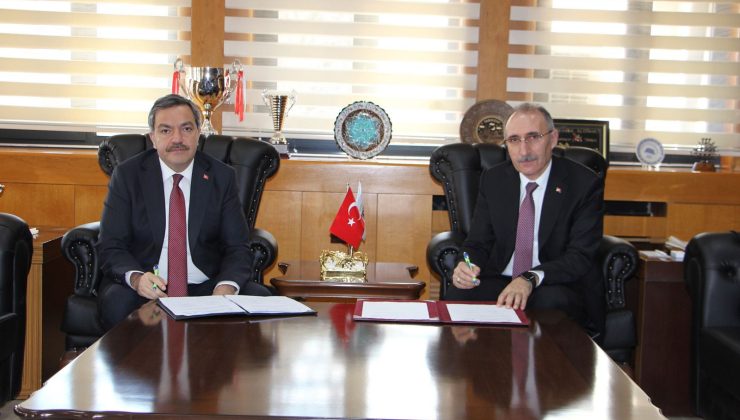 Fırat Üniversitesi İle Malatya Turgut Özal Üniversitesi Arasında İş Birliği Protokolü İmzalandı