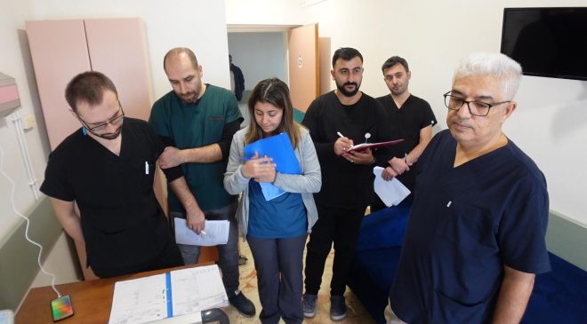 Prof. Dr. Mehmet Yalnız: “Reflü Hastalığı Toplumda Her Geçen Gün Yaygınlaşıyor”