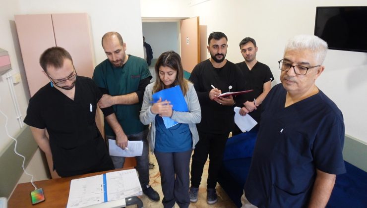 Prof. Dr. Mehmet Yalnız: “Reflü Hastalığı Toplumda Her Geçen Gün Yaygınlaşıyor”